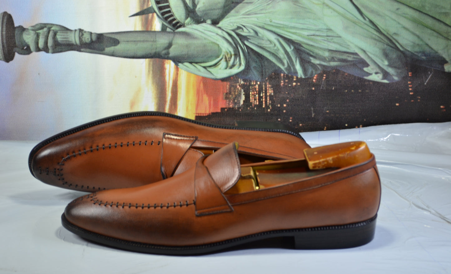 Handmade Brown Color Genuine Leather Stylish Loafers Apron Toe Split Toe Shoes For Men's