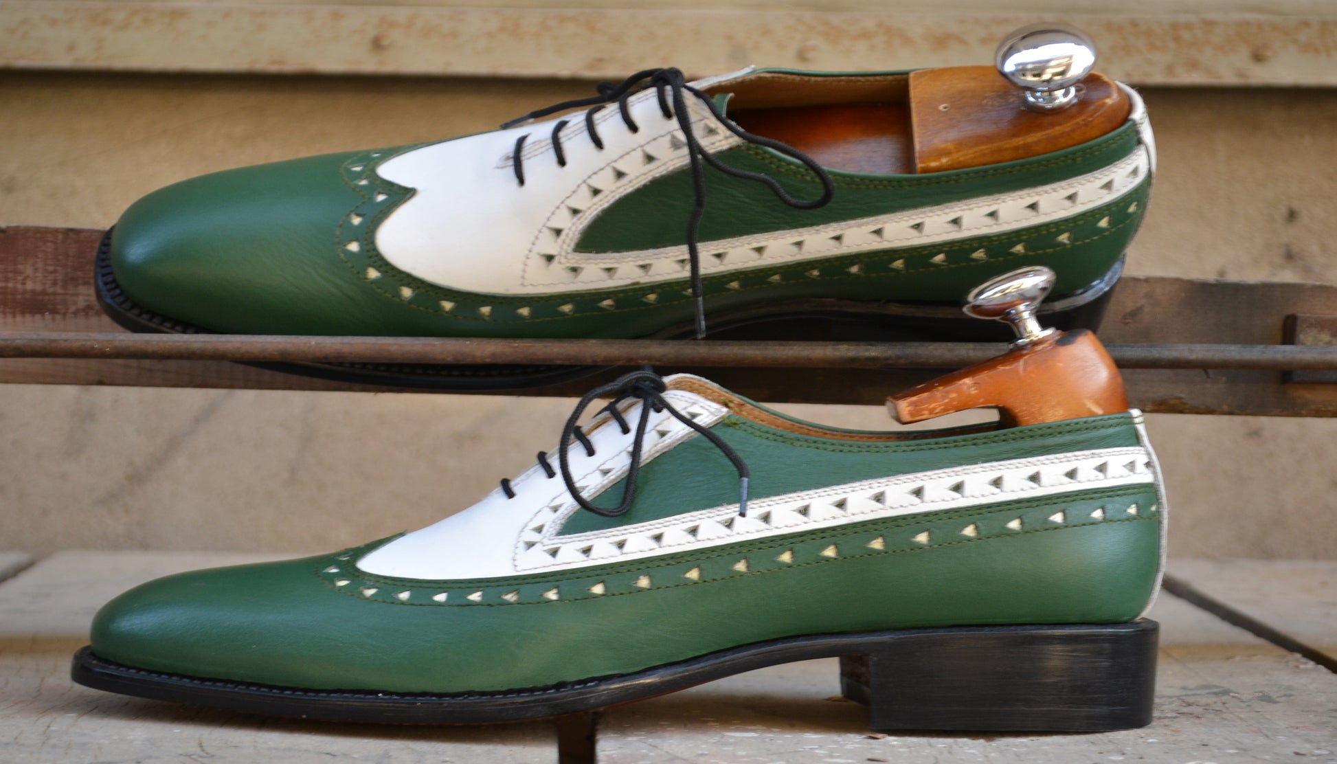 Handmade White & Green Color Genuine Leather Wing Tip Stylish Oxfords Dress Shoes For Men's