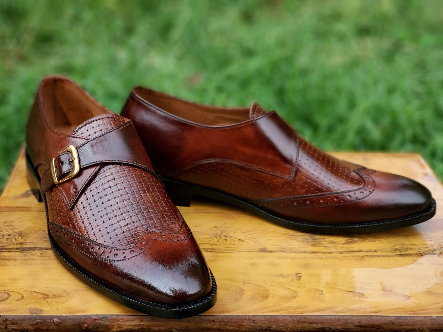 Handmade Maroon Color Genuine Leather Dotted Stylish Wing Tip Oxfords Shoes For Men's