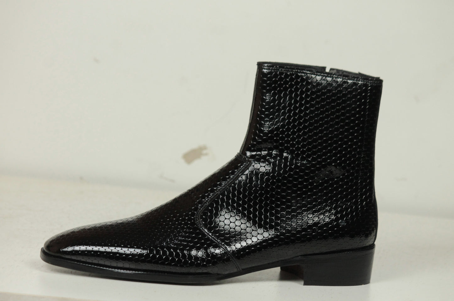 Handmade Black Color Genuine Fish textured Patent Leather Stylish Ankle Side Zipper Boots For Men's