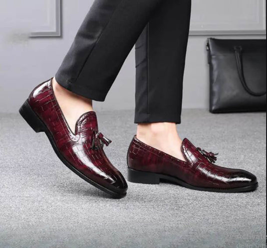 Handmade Maroon & Black Shaded Color Genuine  Alligator Textured Leather Stylish Loafers with Tasseled Shoes For Men's