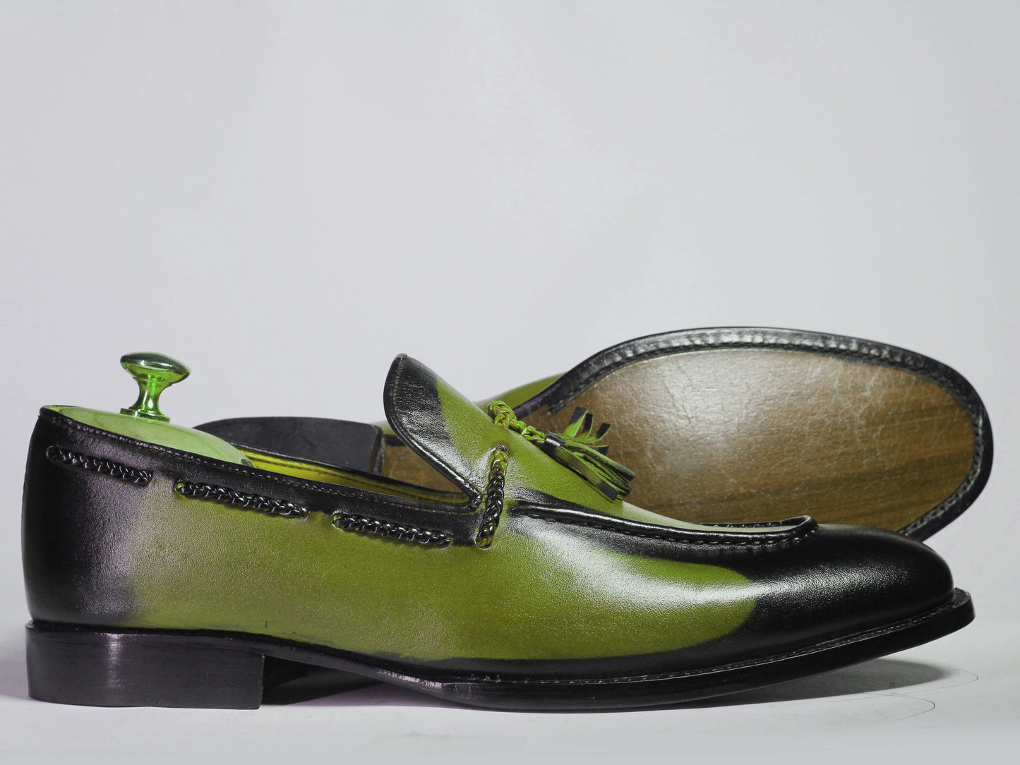 Handmade Green Color Genuine Leather Stylish Apron Toe Slip-On Black Shaded Tasseled Loafers Shoes For Men's