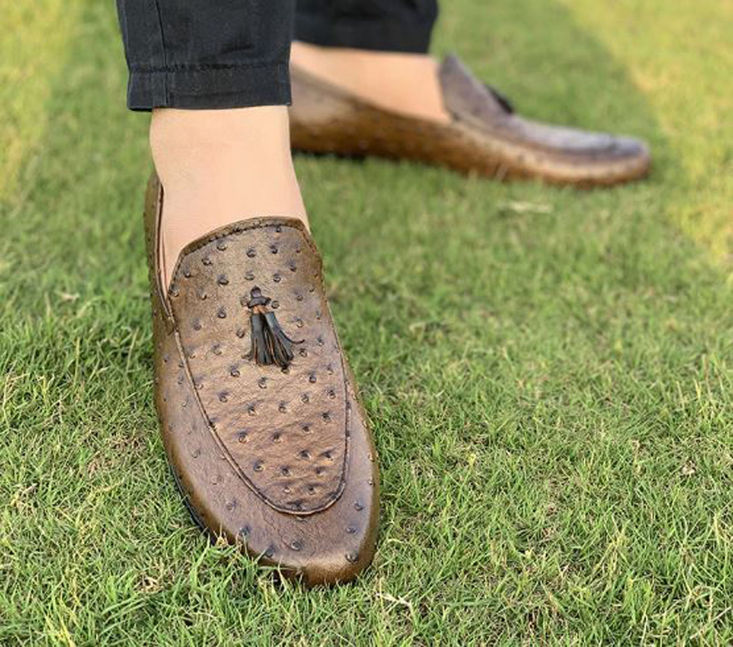 Handmade Brown Color Genuine Ostrich Textured Leather Stylish Apron Toe Slip-On Black Shaded Tasseled Loafers Shoes For Men's