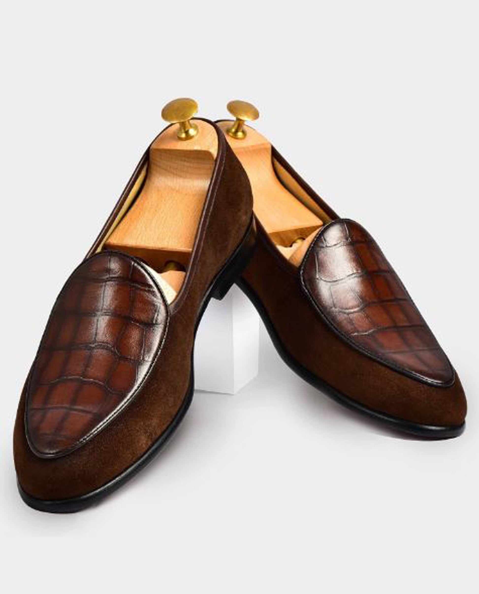 Handmade Brown Color Genuine Alligator Textured Leather & Suede Stylish Apron Toe Slip-On Loafers Shoes For Men's