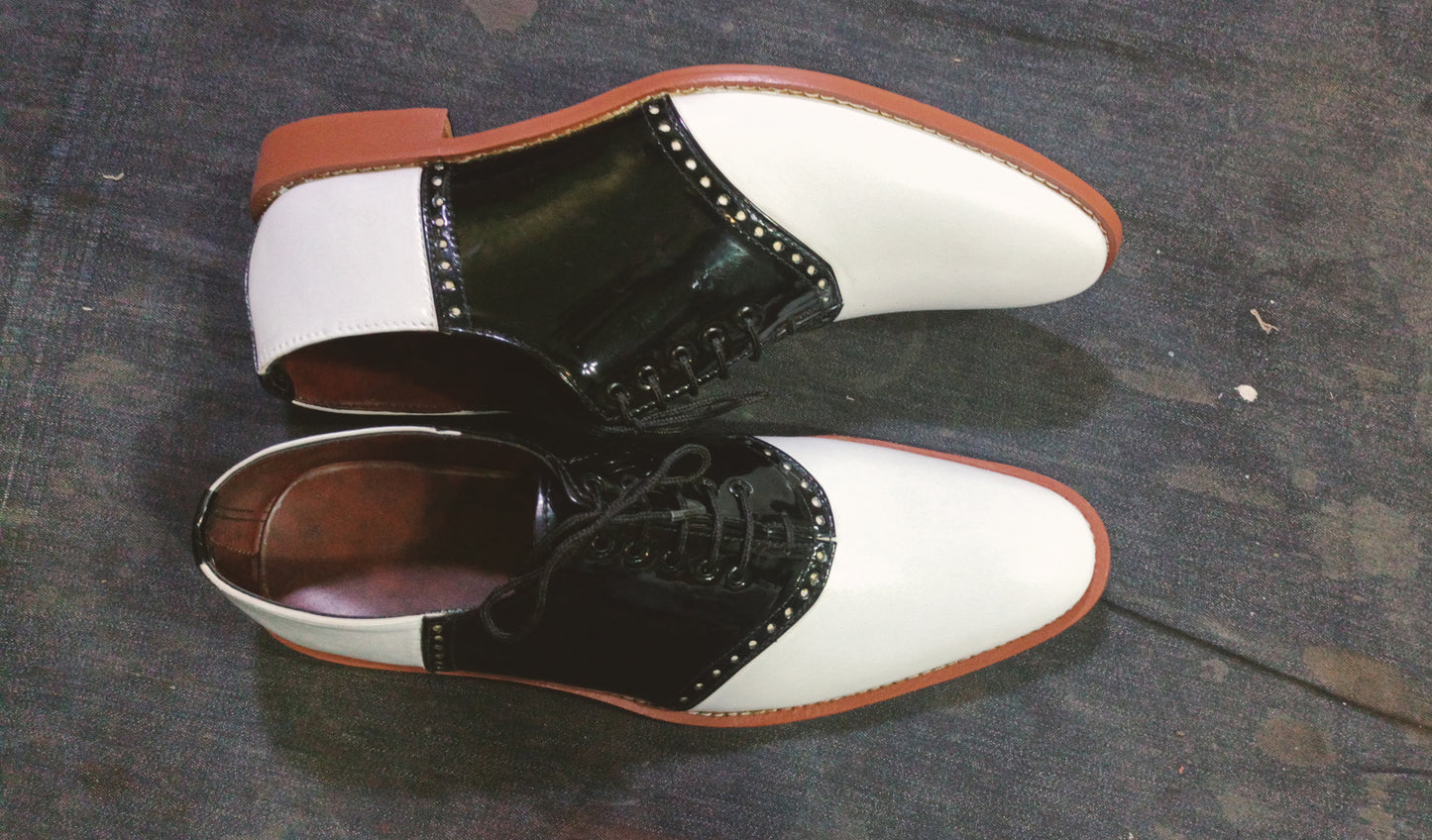 Handmade White & Black Color Original Calf Leather Stylish Lace Up Derby Shoes For Men's