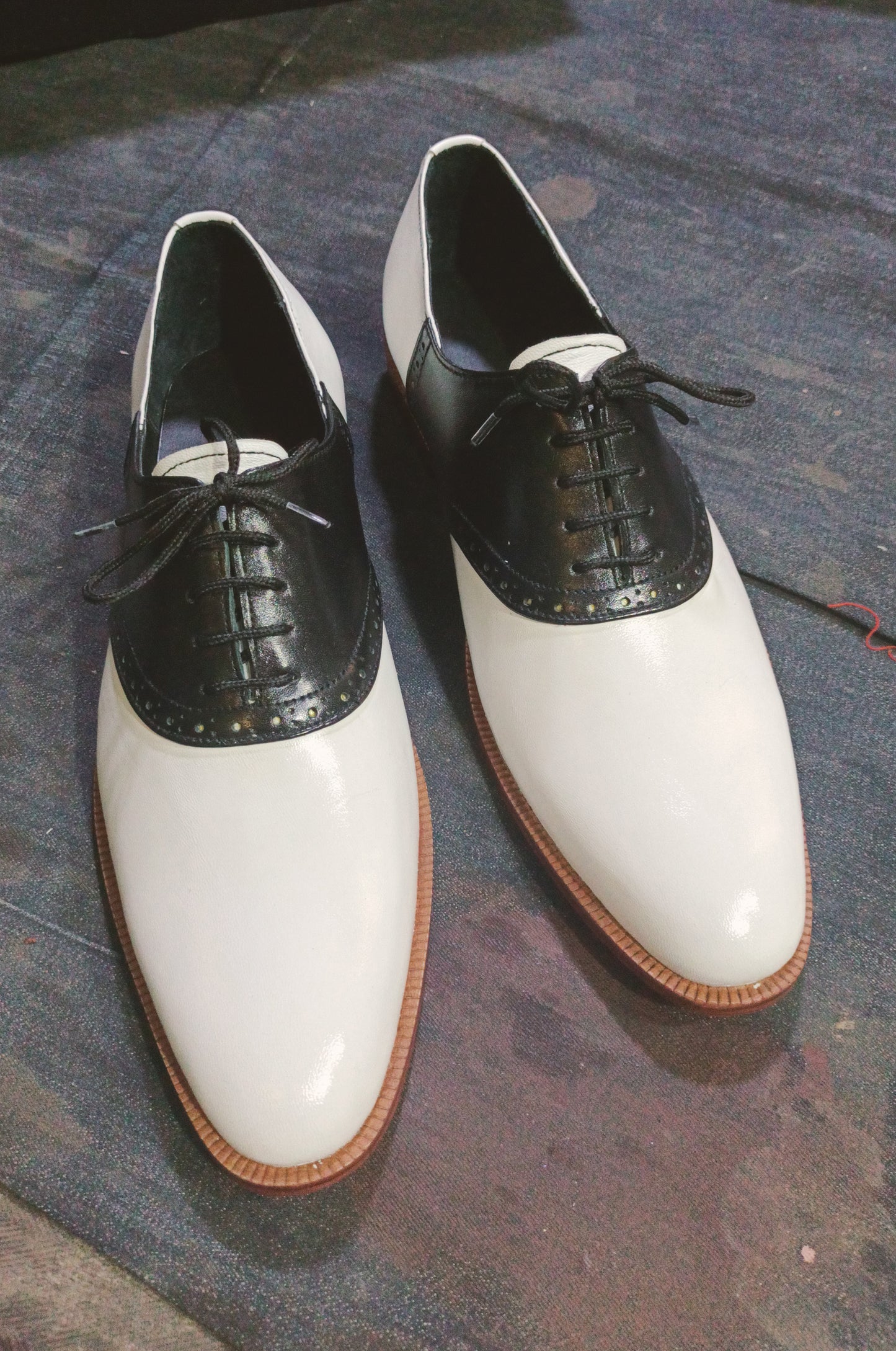 Handmade White & Black Color Original Calf Leather Stylish Lace Up Derby Shoes For Men's