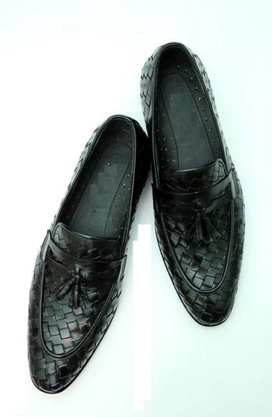 Handmade Black Color Genuine Weaved Calf Leather Stylish Slip On Tasseled Loafers Dress Shoes For Men's